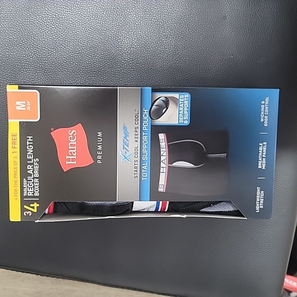 Hanes Boxer Briefs - Picture 3 of 3